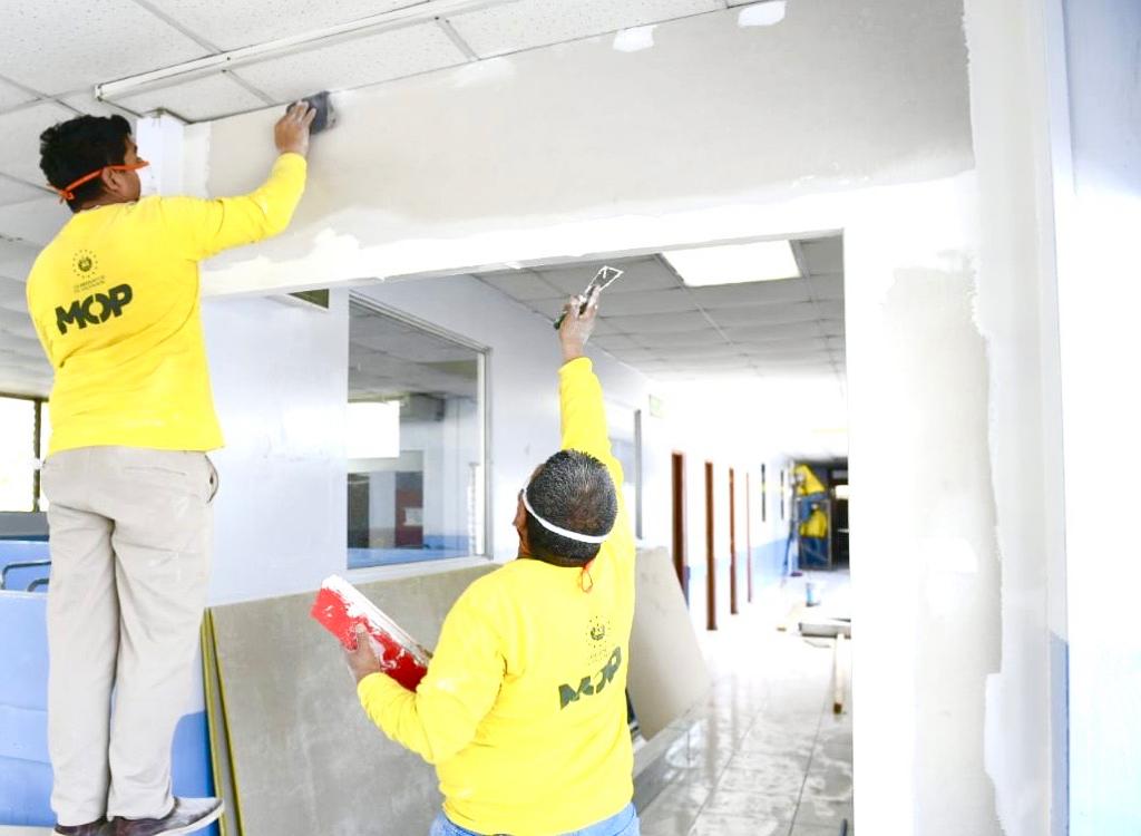 pese-a-crisis-heredadas-en-salud-el-gobierno-hace-titanicos-esfuerzos-para-adecuar-los-hospitales-y-enfrentar-el-covid19